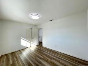 4106 Dellwood St, San Diego CA 92111