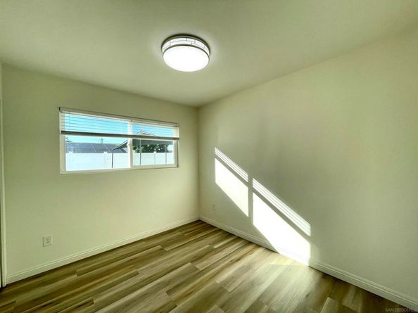 4106 Dellwood St, San Diego CA 92111