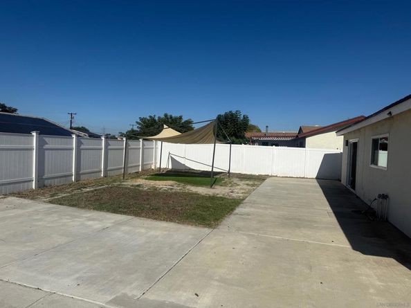 4106 Dellwood St, San Diego CA 92111