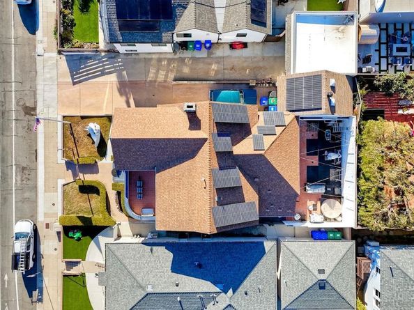 952 Rosecrans, San Diego CA 92106