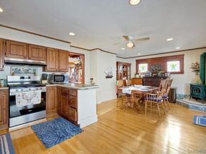 952 Rosecrans, San Diego CA 92106