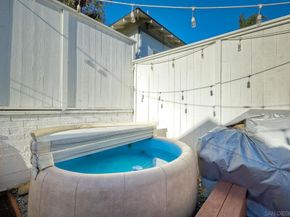 952 Rosecrans, San Diego CA 92106