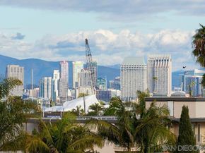 952 Rosecrans, San Diego CA 92106