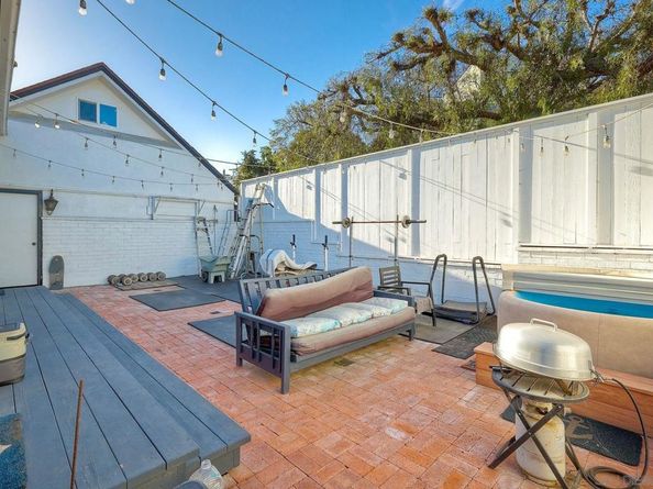 952 Rosecrans, San Diego CA 92106