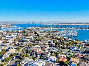 952 Rosecrans, San Diego CA 92106