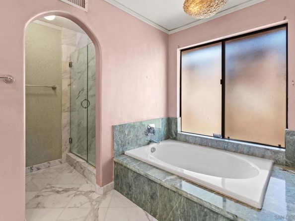 462 Avenida Adobe, Escondido CA 92029