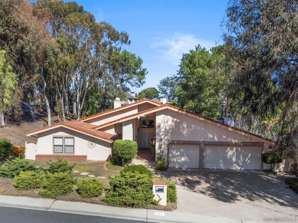462 Avenida Adobe, Escondido CA 92029