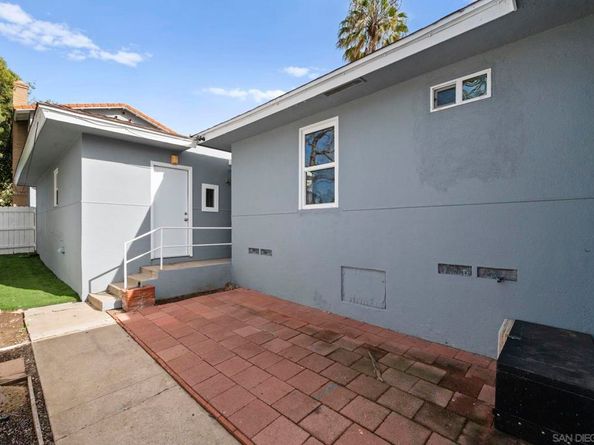 2634 38 Juan St, San Diego CA 92110