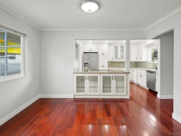 2634 38 Juan St, San Diego CA 92110