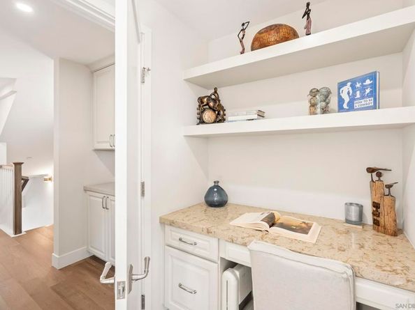 249 Playa Del Norte, La Jolla CA 92037