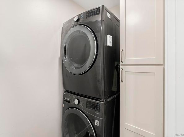 249 Playa Del Norte, La Jolla CA 92037