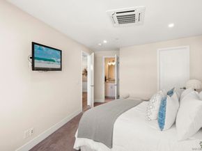 249 Playa Del Norte, La Jolla CA 92037