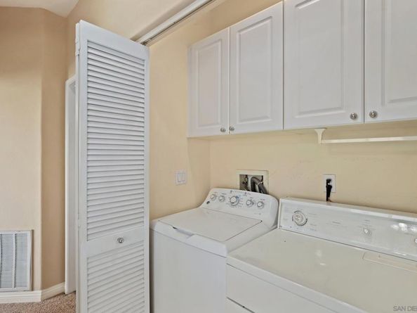 10766 Sabre Hill Dr 258, San Diego CA 92128