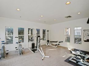 10766 Sabre Hill Dr 258, San Diego CA 92128