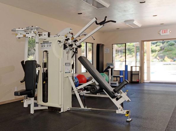 1329 Caminito Balada, La Jolla CA 92037