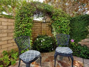 1329 Caminito Balada, La Jolla CA 92037