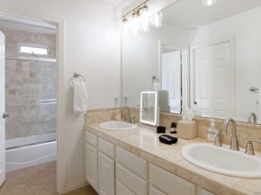 1329 Caminito Balada, La Jolla CA 92037