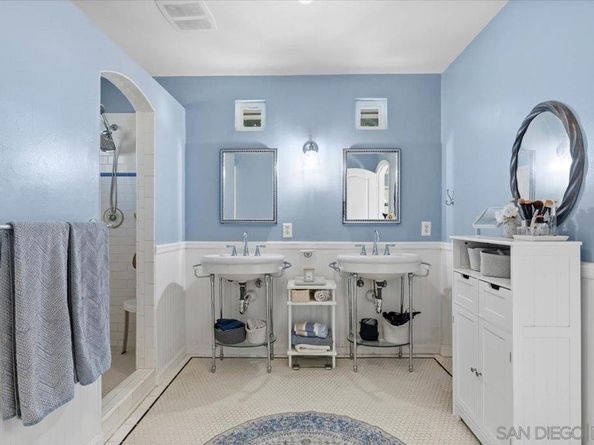 903 Moana Dr, San Diego CA 92106