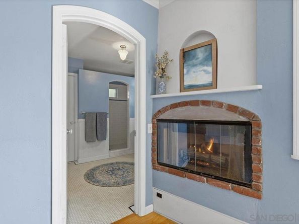 903 Moana Dr, San Diego CA 92106