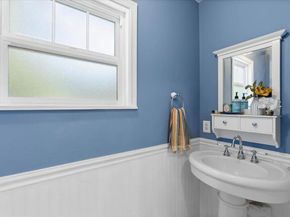 903 Moana Dr, San Diego CA 92106