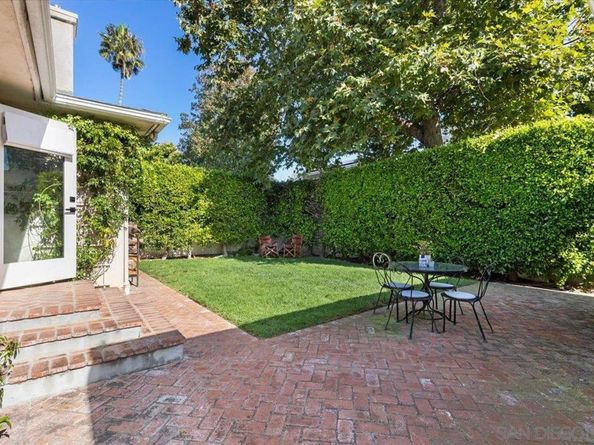 903 Moana Dr, San Diego CA 92106