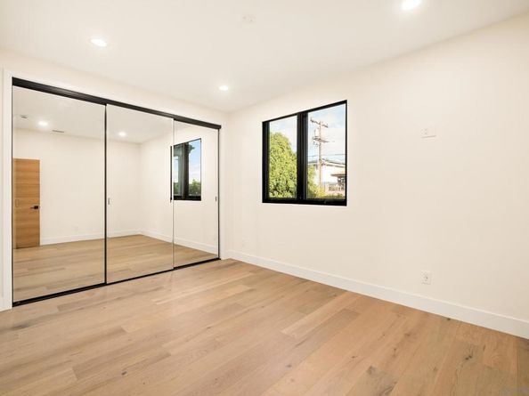 1531 33 Lieta St, San Diego CA 92110