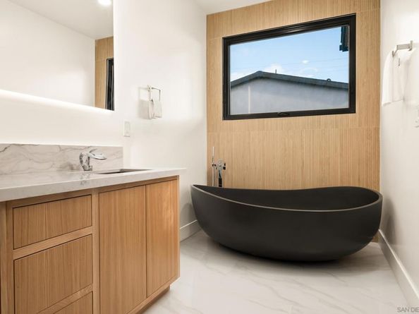 1531 33 Lieta St, San Diego CA 92110