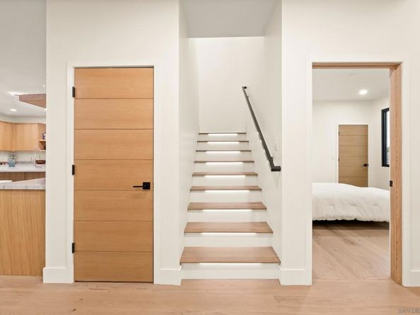 1531 33 Lieta St, San Diego CA 92110