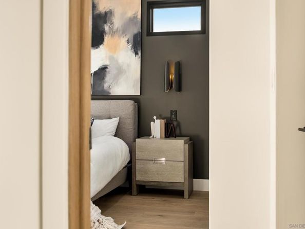 1531 33 Lieta St, San Diego CA 92110