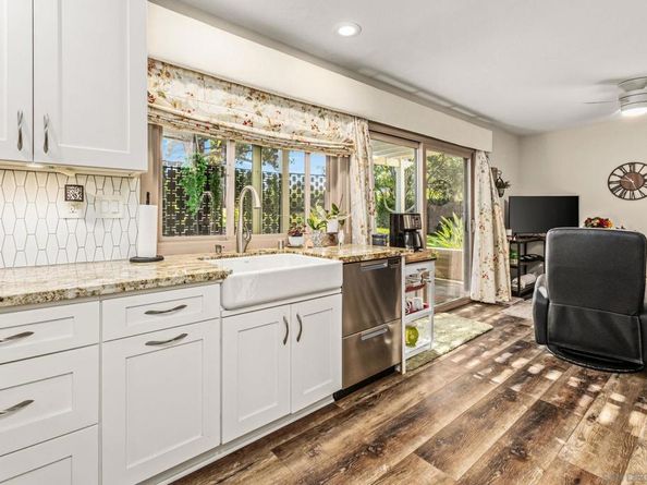 17357 Plaza Maria, San Diego CA 92128