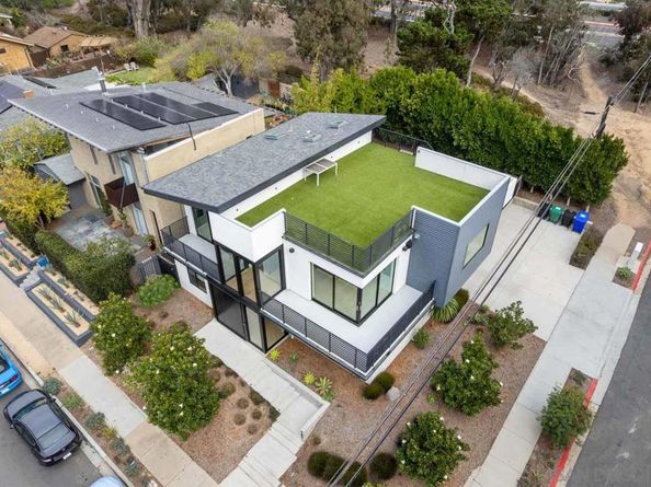 9455 Poole Street, La Jolla CA 92037