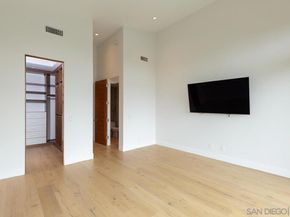 9455 Poole Street, La Jolla CA 92037