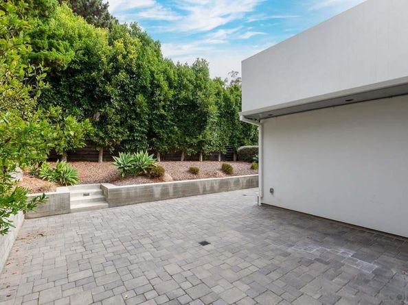 9455 Poole Street, La Jolla CA 92037