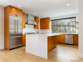 9455 Poole Street, La Jolla CA 92037