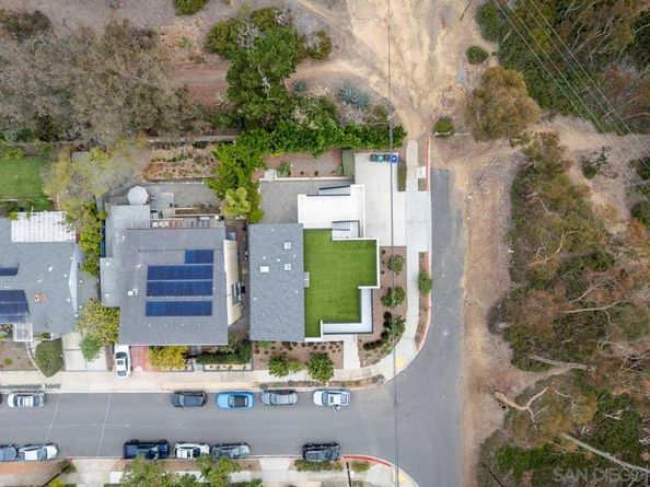 9455 Poole Street, La Jolla CA 92037