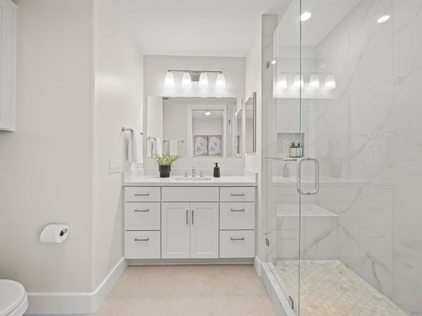 550 Front St 2303, San Diego CA 92101