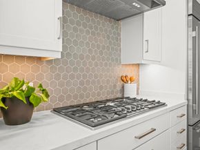 550 Front St 2303, San Diego CA 92101