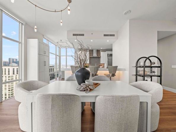 550 Front St 2303, San Diego CA 92101