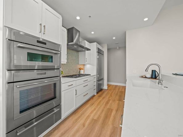 550 Front St 2303, San Diego CA 92101