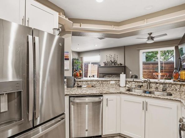 11382 Via Rancho San Diego Unit C, El Cajon CA 92019