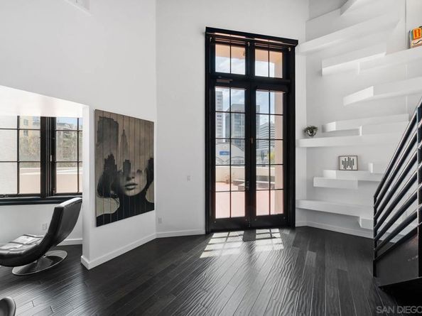 702 Ash St 102, San Diego CA 92101