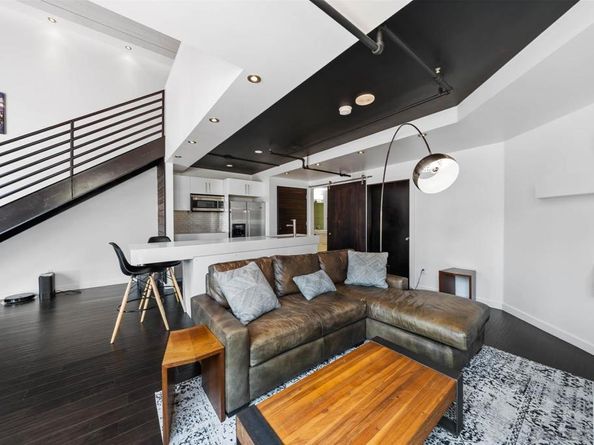 702 Ash St 102, San Diego CA 92101