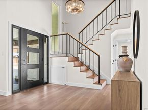 6174 Syracuse, San Diego CA 92122