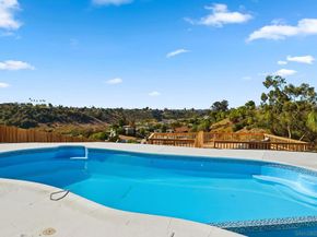 6174 Syracuse, San Diego CA 92122