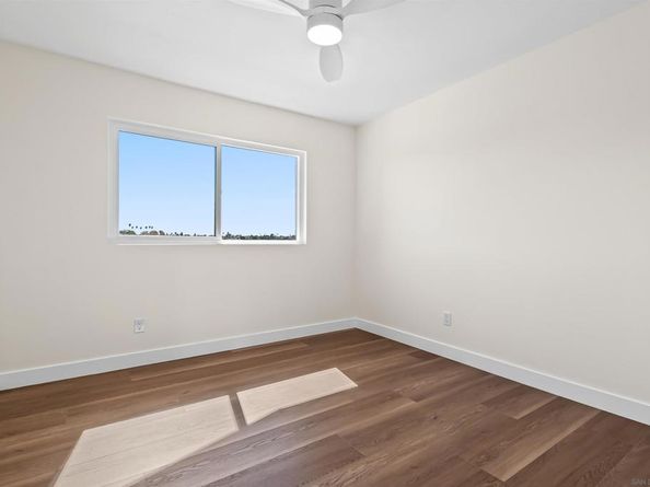 6174 Syracuse, San Diego CA 92122