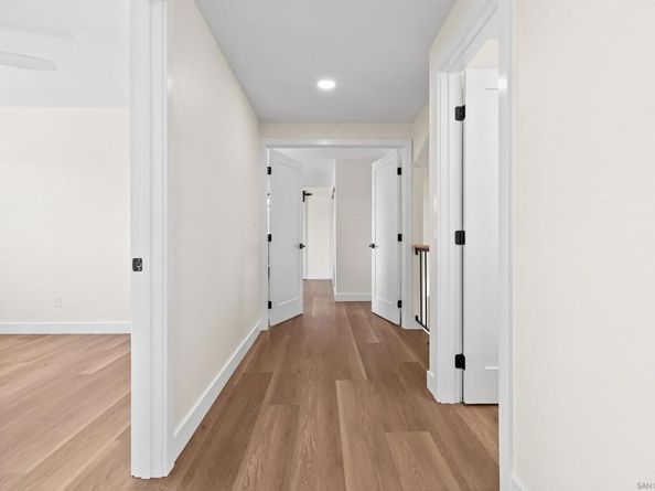 6174 Syracuse, San Diego CA 92122