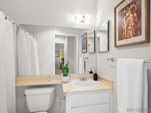 2296 Caminito Pajarito 85, San Diego CA 92107