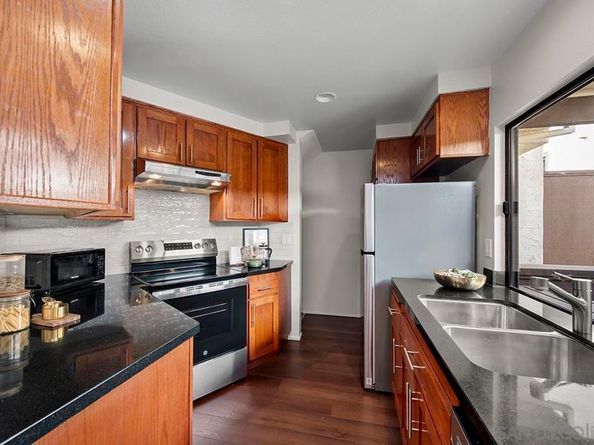 2296 Caminito Pajarito 85, San Diego CA 92107