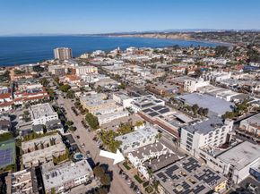 7585 Eads A, La Jolla CA 92037