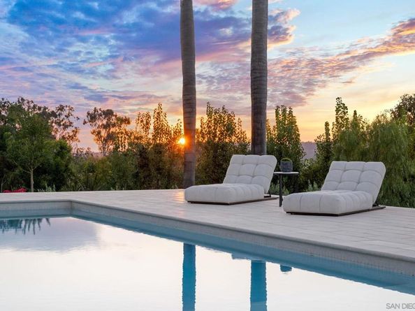 6067 Paseo Valencia, Rancho Santa Fe CA 92067